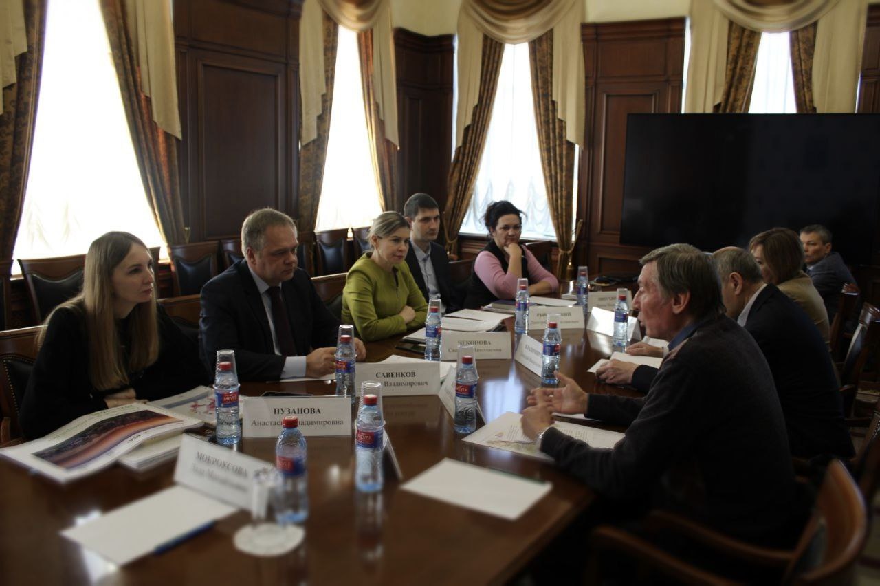 В мэрии Саратова обсудили сотрудничество по развитию Саратовской агломерации и индустриальных парков